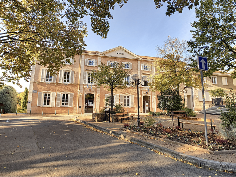 Charbonnières-Les-Bains (69260)